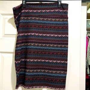 LuLaRoe XL skirt. Mid length.